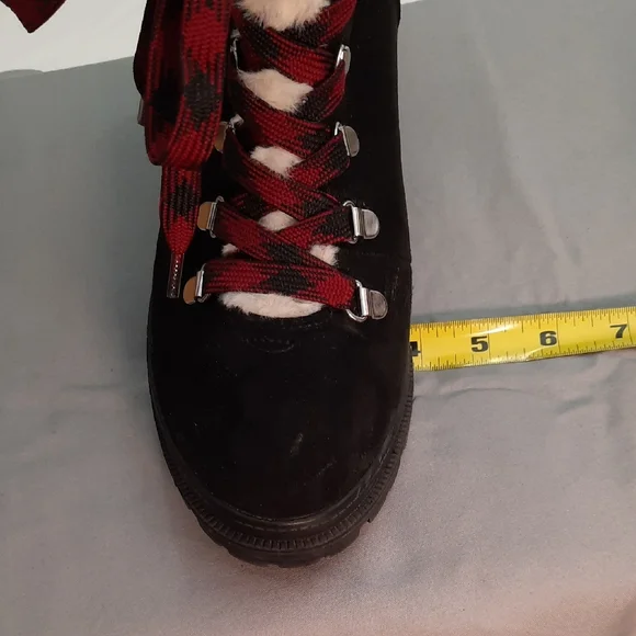 JellyPop Striking Black and Red Heeled Boots for Elegance - Women's Size 9M - Picture 14 of 15